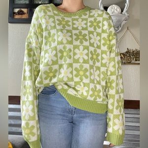 Rue 21,flower retro print sweater, size medium, oversize fit.